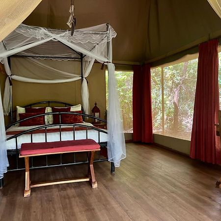 Ikweta Safari Camp Hotell Maua Eksteriør bilde