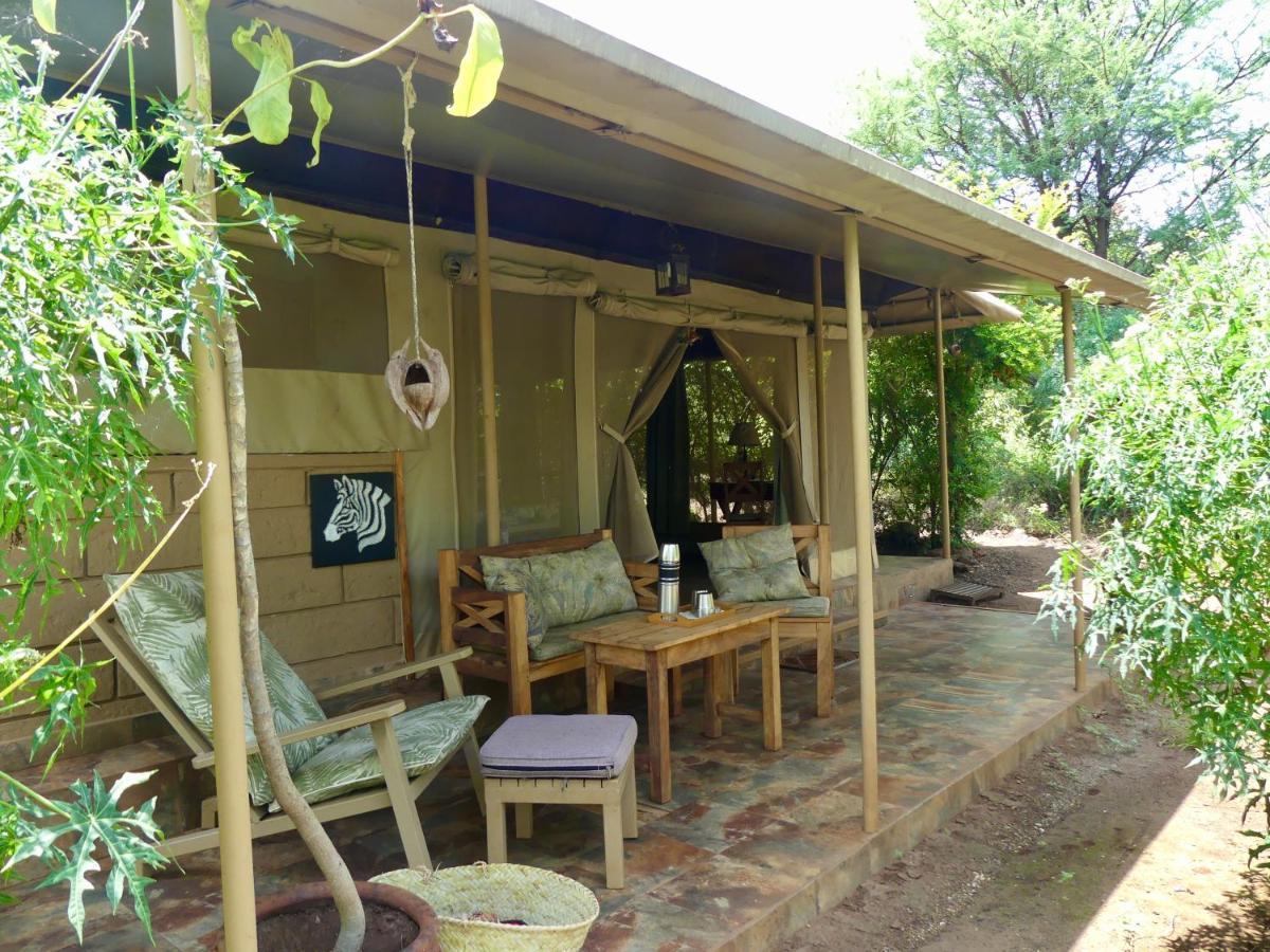 Ikweta Safari Camp Hotell Maua Eksteriør bilde