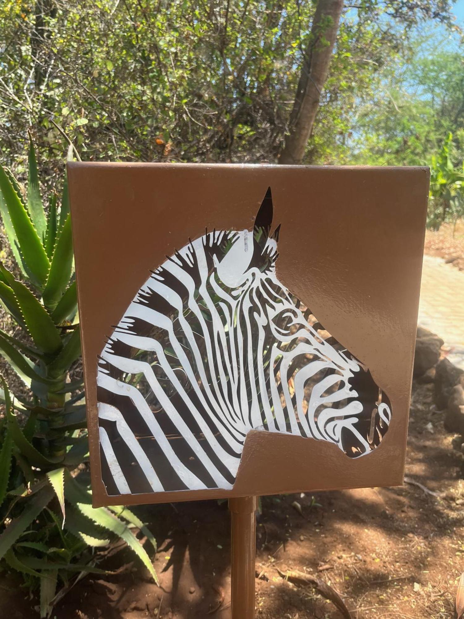 Ikweta Safari Camp Hotell Maua Eksteriør bilde