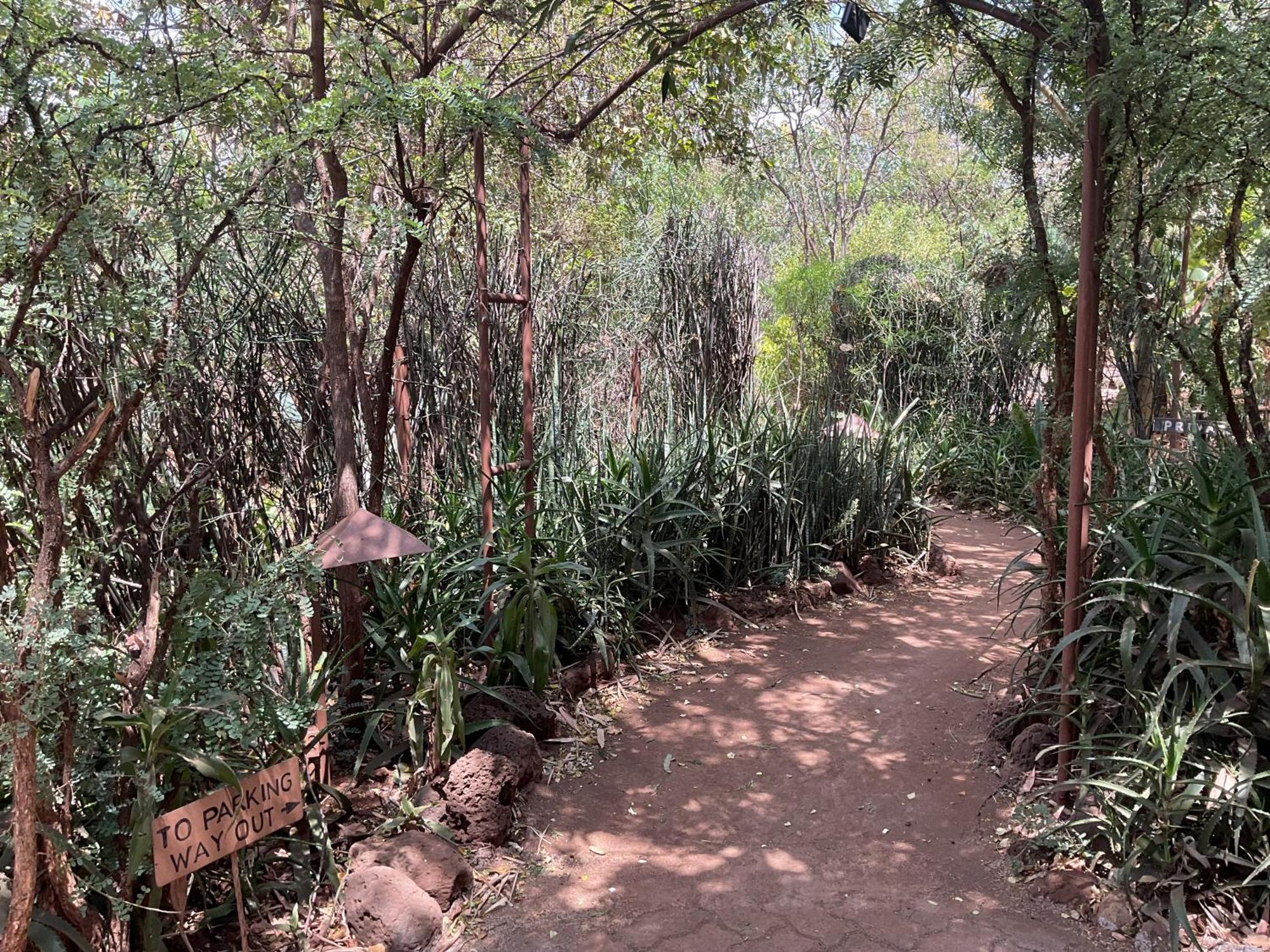 Ikweta Safari Camp Hotell Maua Eksteriør bilde