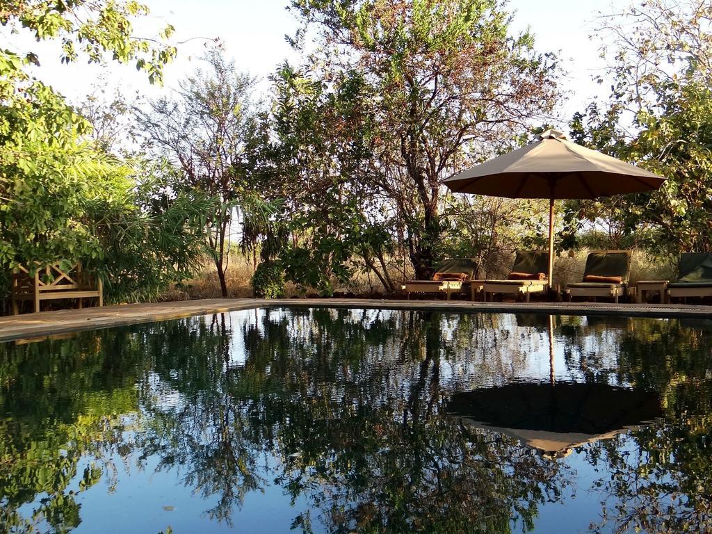 Ikweta Safari Camp Hotell Maua Eksteriør bilde