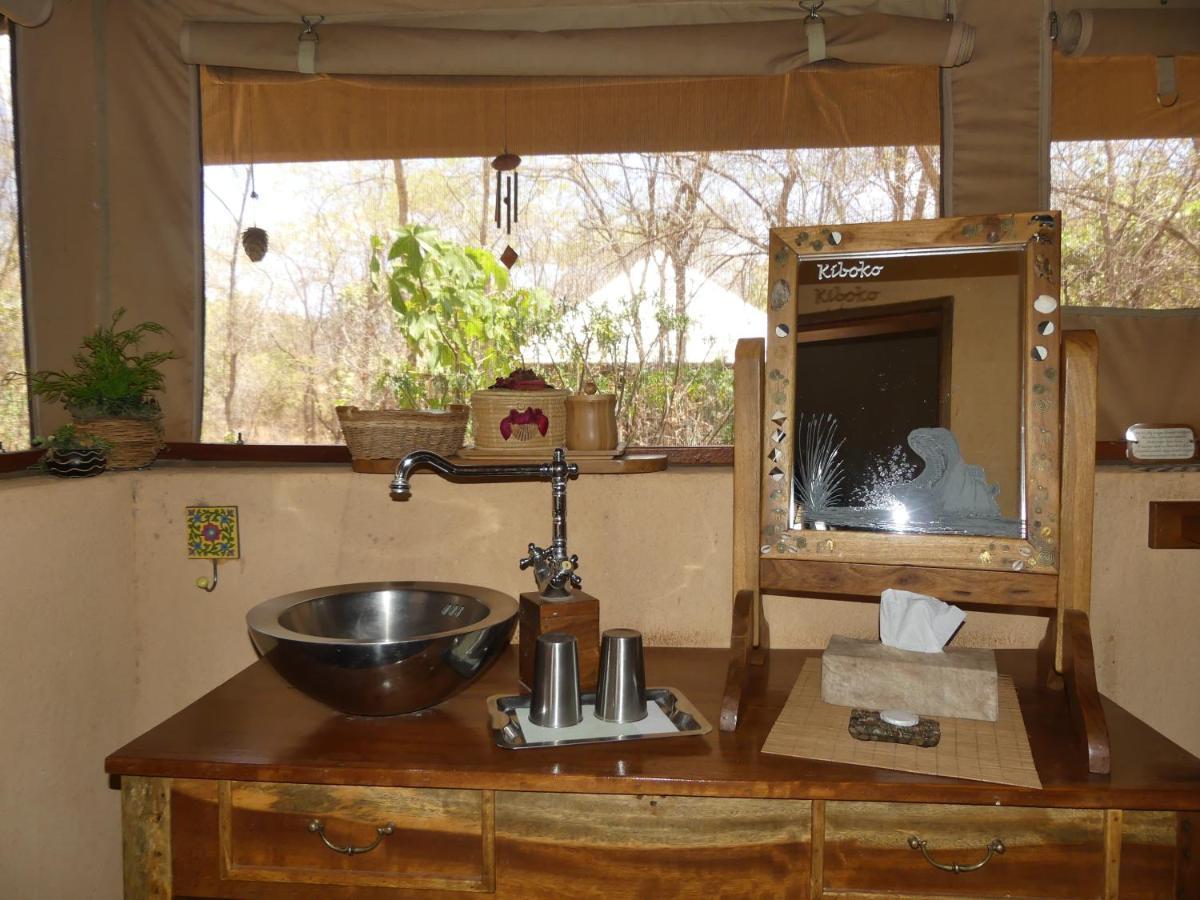 Ikweta Safari Camp Hotell Maua Eksteriør bilde
